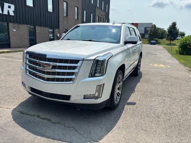 Cadillac Escalade 2017 - Thumbnail 3