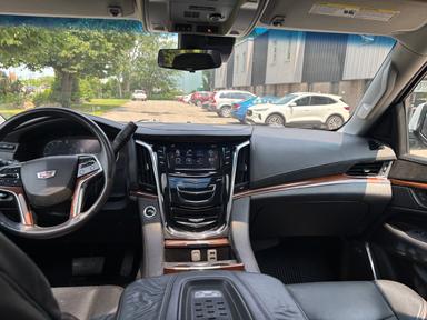 Cadillac Escalade 2017 - Thumbnail 10