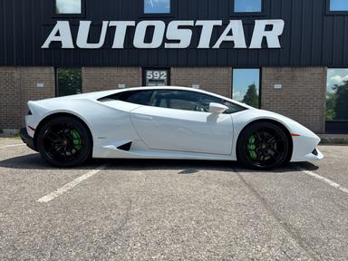 Lamborghini Huracan 2015 - Thumbnail 1