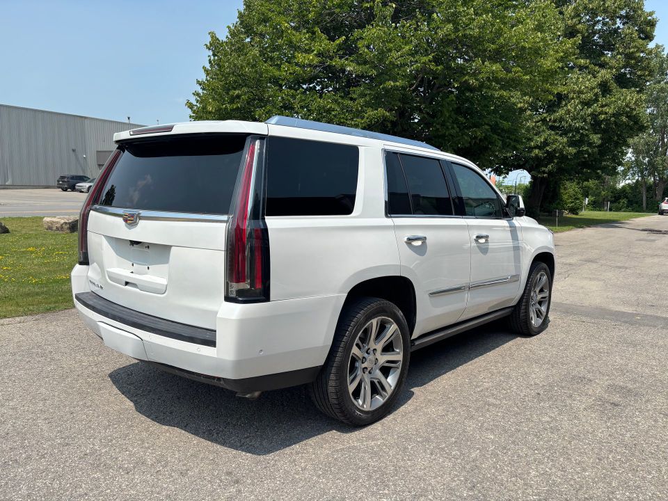 Cadillac Escalade 2017 - Image 4