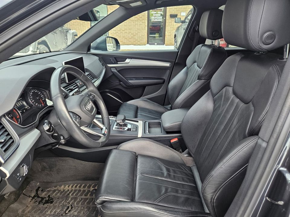 Audi Q5 2018 - Image 9