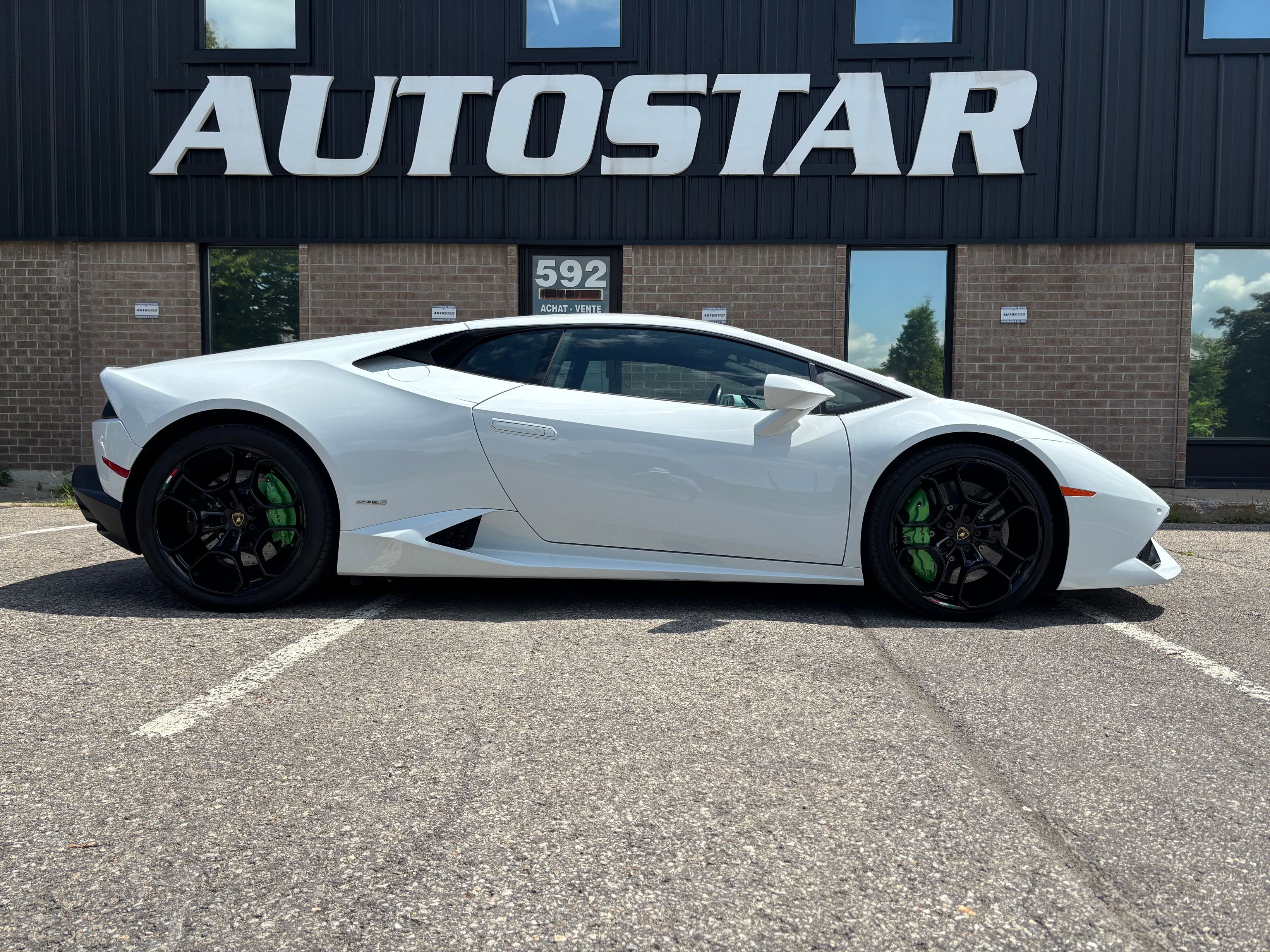 Lamborghini Huracan 2015 - Thumbnail 1